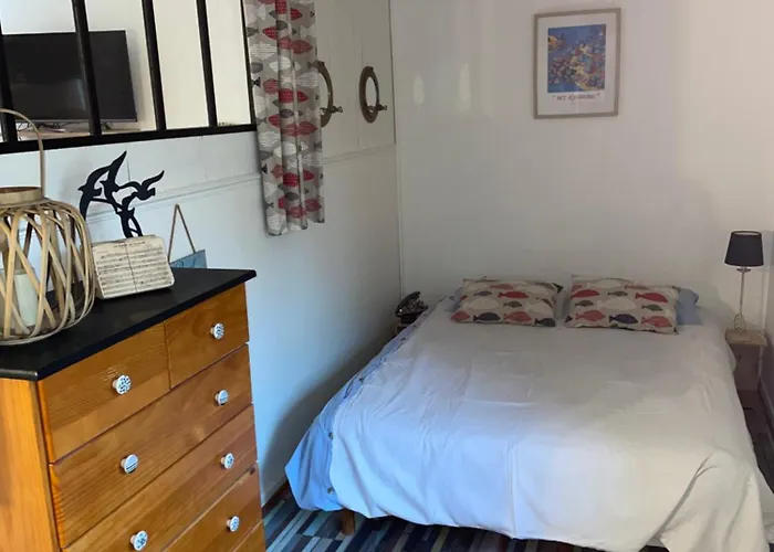 Holiday home Petite Maison Dans La Manche *