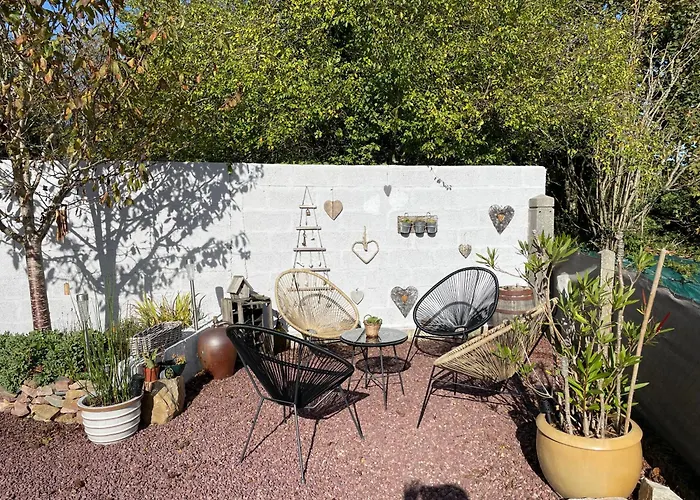 Petite Maison Dans La Manche * Creances